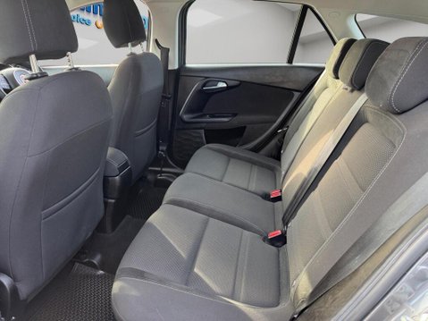 Fiat Tipo 1.6 MultiJetII Lounge Euro 6 (s/s) 5dr 38