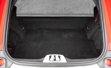 Ferrari 812 Superfast 35