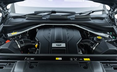 Land Rover Range Rover P530 Autobiography LWB (7 Seat) 35