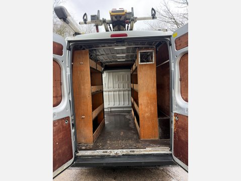 Peugeot Boxer 2.0 BlueHDi 335 Professional Panel Van 5dr Diesel Manual L2 H2 Euro 6 (130 46