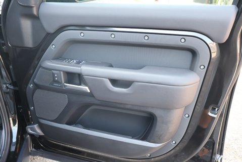 Land Rover Defender 110 HARD TOP X-DYNAMIC HSE GENUINE REAR SEAT CONVERSION  SEEKER STYLED  26