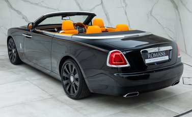 Rolls-Royce Dawn 12