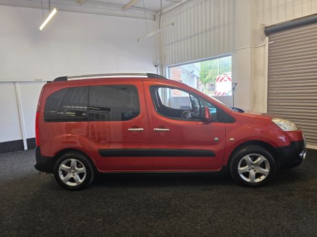 Peugeot Partner TEPEE OUTDOOR HDI 5