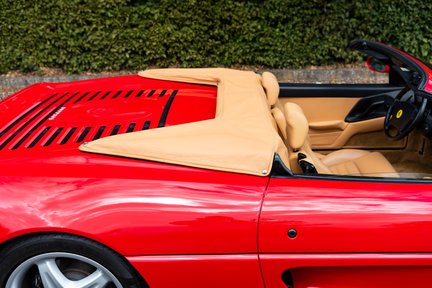 Ferrari F355 F1 Spider 26