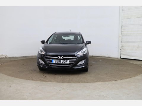 Hyundai i30 1.6 CRDi Blue Drive Premium Tourer DCT Euro 6 (s/s) 5dr 2