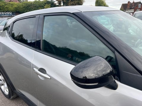 Nissan Juke 1.0 DIG-T N-Connecta DCT Auto Euro 6 (s/s) 5dr 14