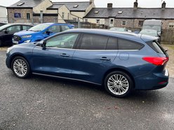 Ford Focus 1.0T EcoBoost Titanium X Auto Euro 6 (s/s) 5dr 4