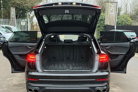 Audi SQ8 SQ8 TDI QUATTRO VORSPRUNG MHEV - ONE OWNER FROM NEW 37