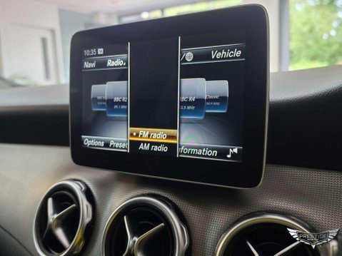 Mercedes-Benz GLA 1.6 GLA180 Urban Edition 7G-DCT Euro 6 (s/s) 5dr 37