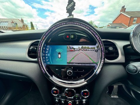 Mini Hatch 2.0 Cooper S Exclusive Auto 5dr 16
