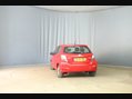 Toyota Yaris VVT-I ICON PLUS 4