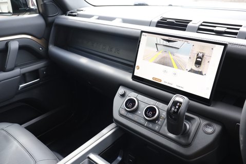 Land Rover Defender 90 DEMO  HARD TOP 350  X-DYNAMIC HSE s 20k spend inc genuine rear seat   28
