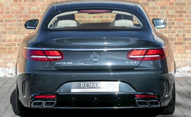 Mercedes-Benz S Class S63 Coupe 5