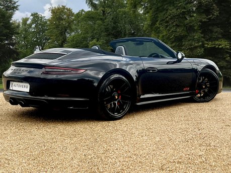 Porsche 911 CARRERA GTS PDK 5