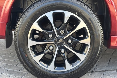 Ford Transit Custom 320 L1 Sport 185 ps DCIV 33