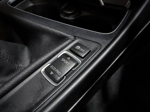 BMW 2 Series 2.0 218d Sport Euro 6 (s/s) 2dr 31