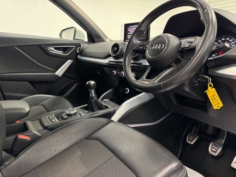 Audi Q2 1.0 Q2 S Line 30 TFSI 5dr 39