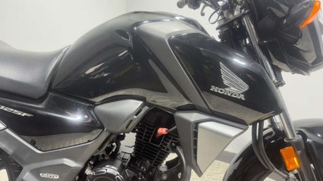 Honda CB 2022 72 PLATE 9K NEW MOT SERVICED 125CC LEARNER BIKE CBF125 44