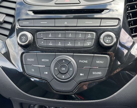 Ford Ka+ 1.2 Ka+ Zetec 5dr 35