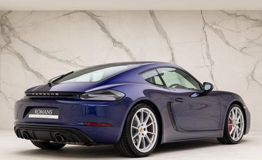 Porsche 718 Cayman GTS 4.0 7
