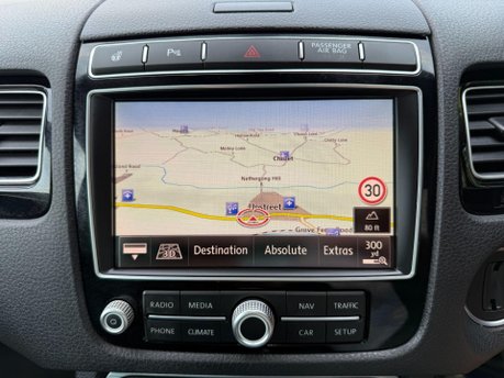 Volkswagen Touareg 3.0 TDI V6 BlueMotion Tech R-Line Tiptronic 4WD Euro 6 (s/s) 5dr 20