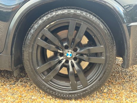 BMW X5 M 4.4i V8 Steptronic xDrive Euro 5 5dr 6