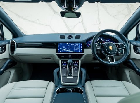 Porsche Cayenne V6 E-Hybrid 18