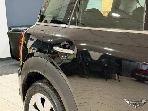 Mini Countryman 1.5 10kWh Cooper SE Classic Auto ALL4 Euro 6 (s/s) 5dr 17