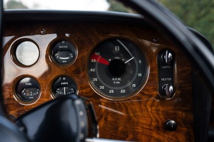Bentley S2 Continental Drophead 23