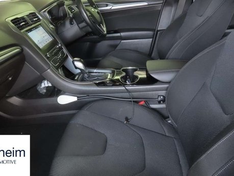 Ford Mondeo 2.0 TiVCT Titanium Saloon 4dr Petrol Hybrid CVT Euro 6 (s/s) (187 ps) 2