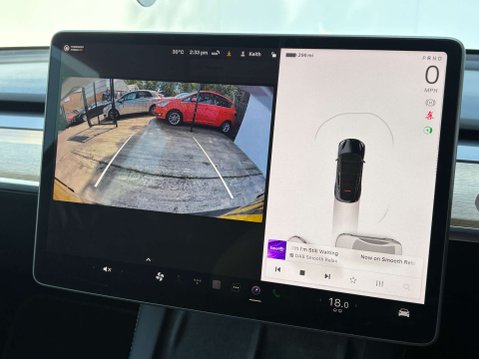 Tesla Model Y ModeL Y Long Range AWD 4WD 5dr 42