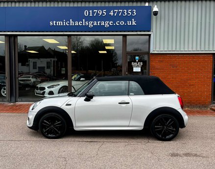 Mini Convertible 1.5 Cooper Sport Auto 2dr 15