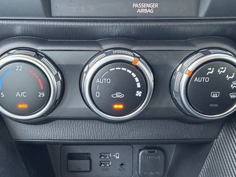 Mazda 2 1.5 Skyactiv G 75 Centre-Line 5dr 26