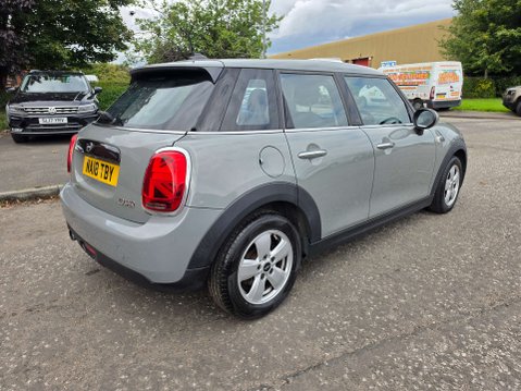 Mini Hatch 1.5 Cooper 5dr 42