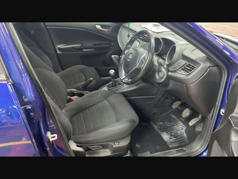Alfa Romeo Giulietta 1.6 Giulietta Tecnica JTDM-2 5dr 10
