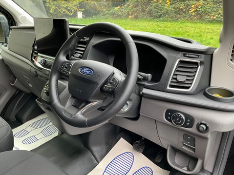 Ford Transit 350 LIMITED L3H2 P/V ECOBLUE 165 BHP 11
