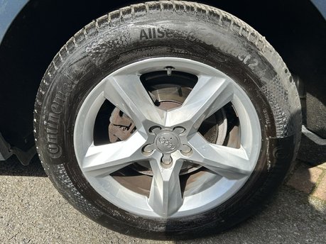 Audi Q5 TDI QUATTRO SE 4