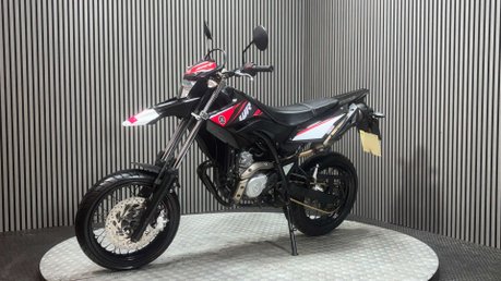 Yamaha WR125 WR 125 2012 34K NEW MOT SERVICED SUPERMOTO 125CC LEARNER BIKE 5