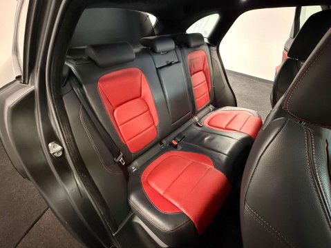 Jaguar F-Pace 2.0 F-Pace R-Sport D Auto 5dr 41