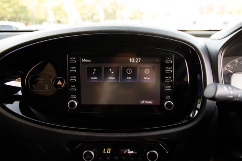 Toyota Aygo X VVT-I EDGE 22