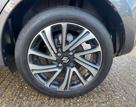 Suzuki Swift 1.2 Swift SZ5 DualJet MHEV 5dr 15