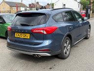 Ford Focus 1.0 7