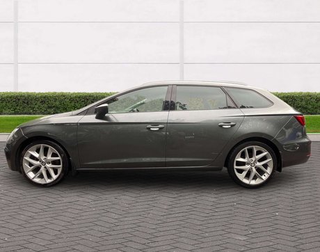 SEAT Leon TSI FR TECHNOLOGY 3