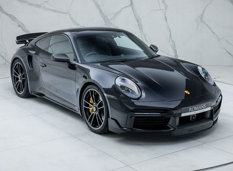 Porsche 911 Turbo S (992) 11