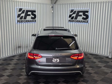 Audi RS4 4.2 FSI V8 Estate 5dr Petrol S Tronic quattro Euro 5 (450 ps) 44