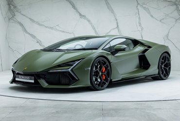 Lamborghini Revuelto 