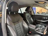 BMW 3 Series 2.0 330e 12kWh Sport Pro Saloon 4dr Petrol Plug-in Hybrid Auto Euro 6 (s/s) 29