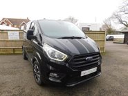 Ford Transit Custom 320 SPORT 2.0 ECOBLUE PANEL VAN 1