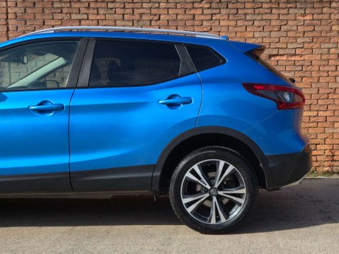 Nissan Qashqai 1.5 Qashqai N-Connecta dCi 5dr 10