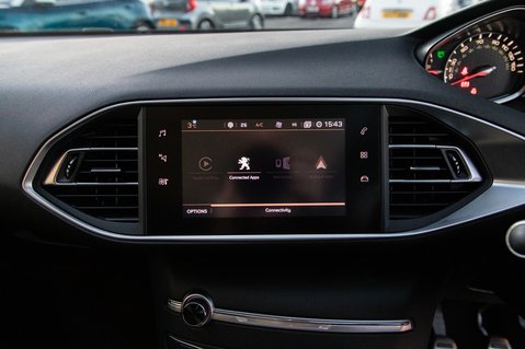 Peugeot 308 PURETECH S/S TECH EDITION 26